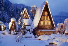 10人利物浦逼平富勒姆 炮兵闷和埃弗顿错失追分良机.